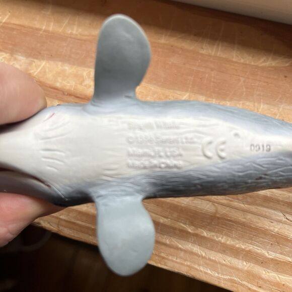 Safari Ltd Vintage 1998 Sperm Whale 8 Inch Ocean Wildlife Plastic Figure - Picture 4 of 7